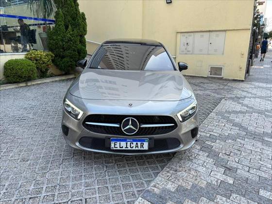 MERCEDES-BENZ A 250 2.0 CGI GASOLINA VISION 7G-DCT MERCEDES-BENZ A 250 2.0 CGI GASOLINA VISION 7G-DCT